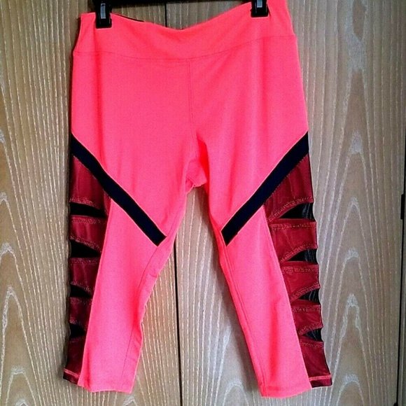 Lukka Lux Athletic Capri Size M Mesh Inserts NEW - Picture 7 of 7